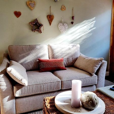 2 Bedroom House Within Walking Distance Of Town Cowes  Zewnętrze zdjęcie