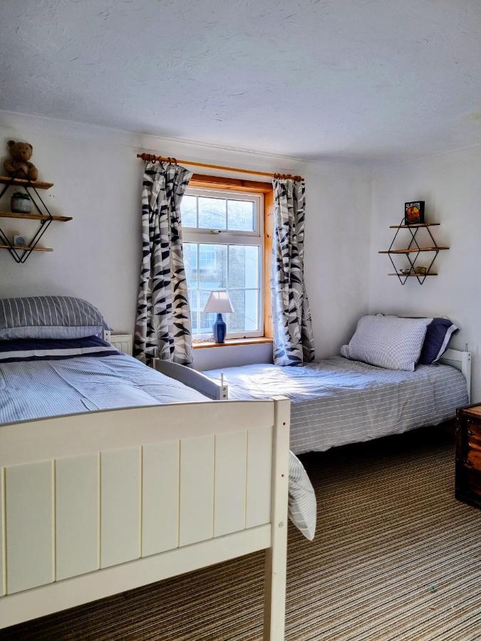 2 Bedroom House Within Walking Distance Of Town Cowes  Zewnętrze zdjęcie